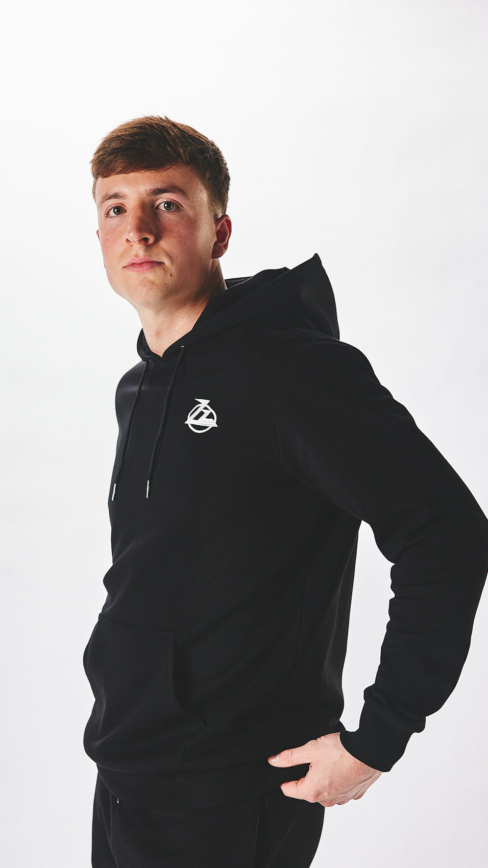 Black Zz Essential Hoodie
